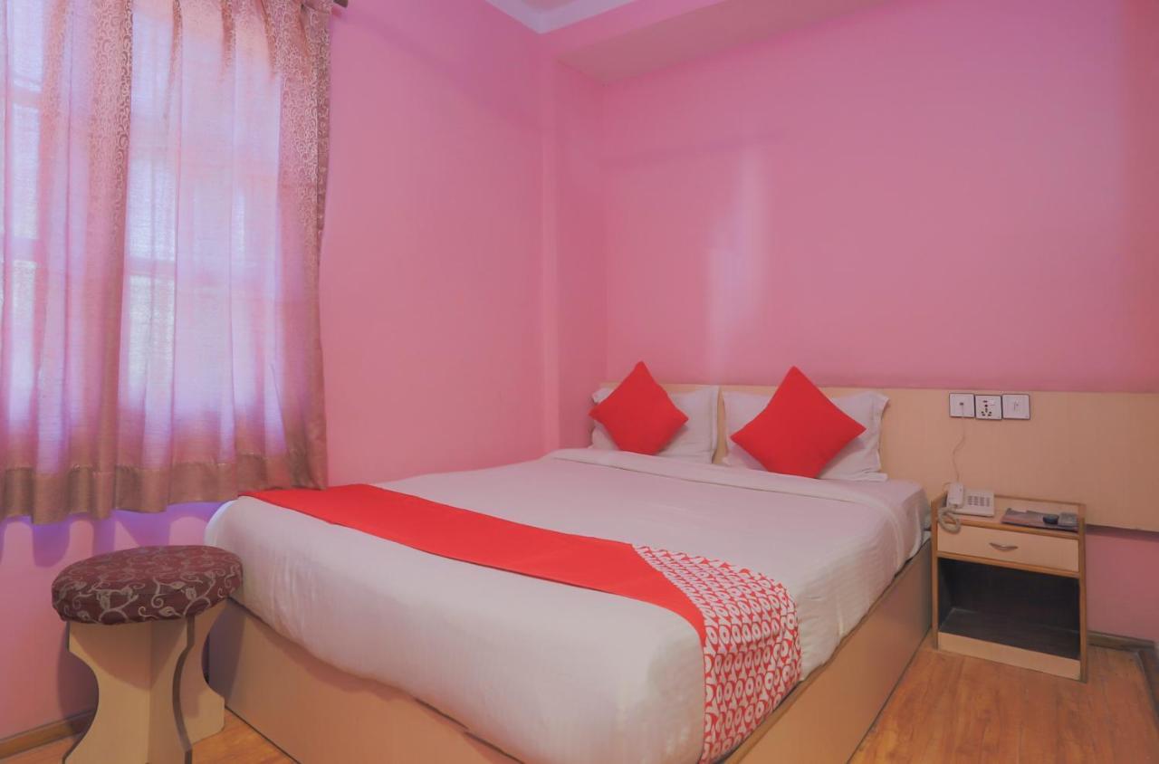 Oyo 789 Hotel Shivam Plaza Kathmandu Exterior photo