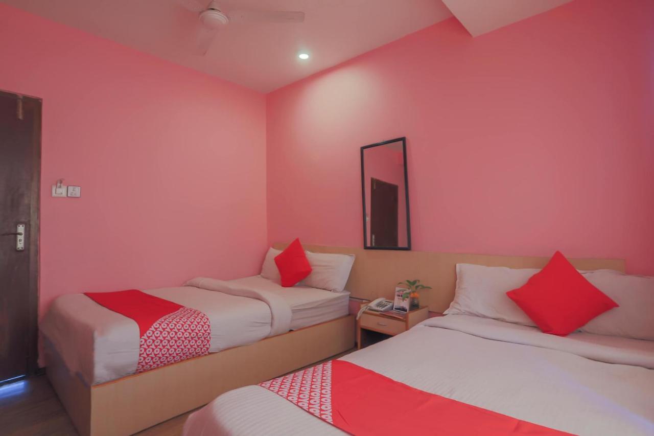 Oyo 789 Hotel Shivam Plaza Kathmandu Exterior photo