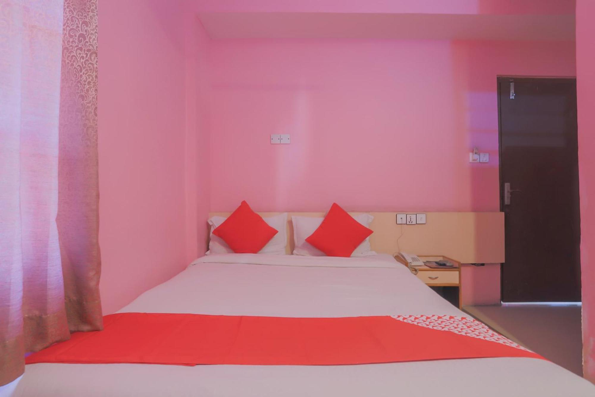 Oyo 789 Hotel Shivam Plaza Kathmandu Exterior photo