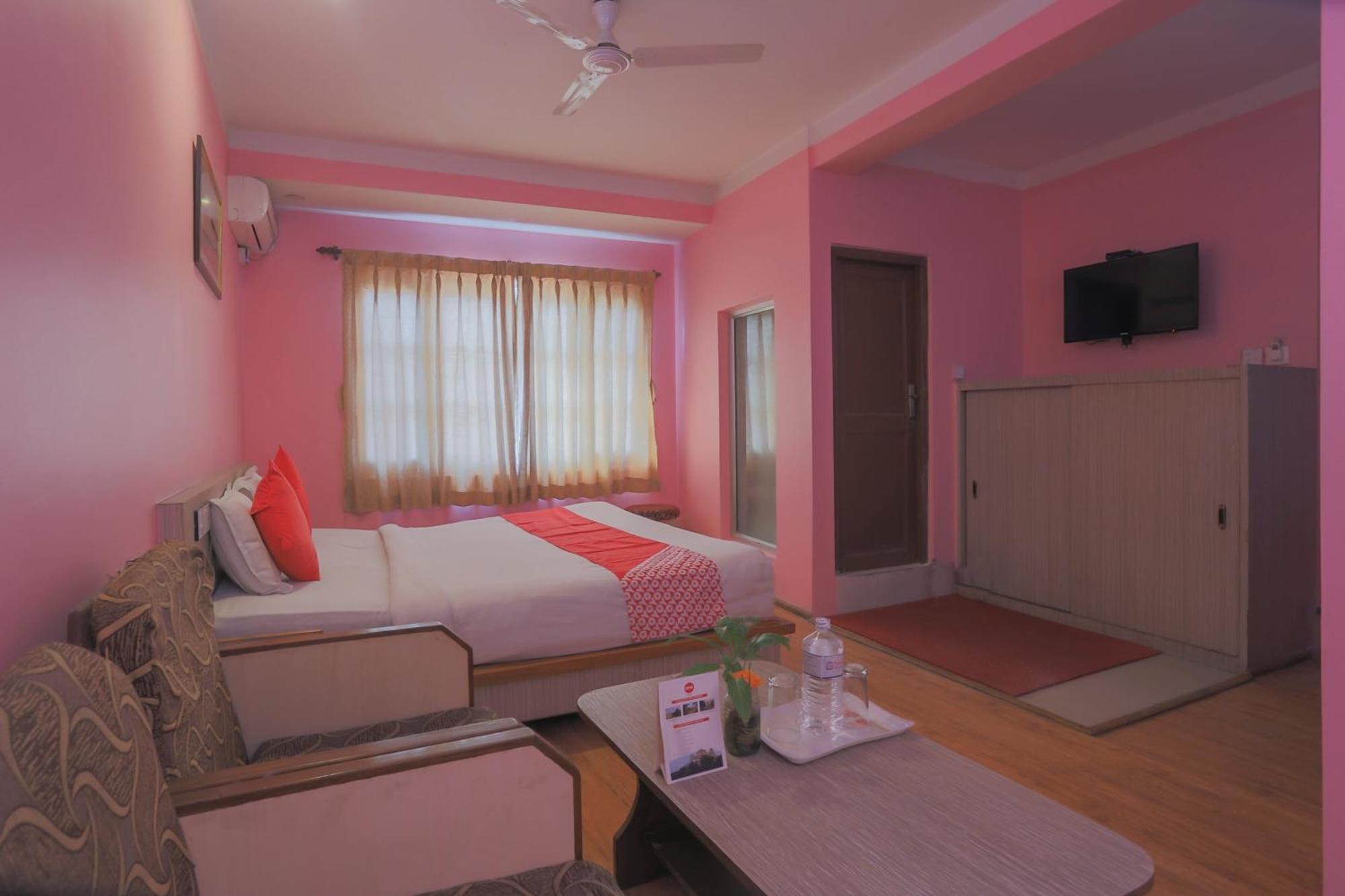 Oyo 789 Hotel Shivam Plaza Kathmandu Exterior photo