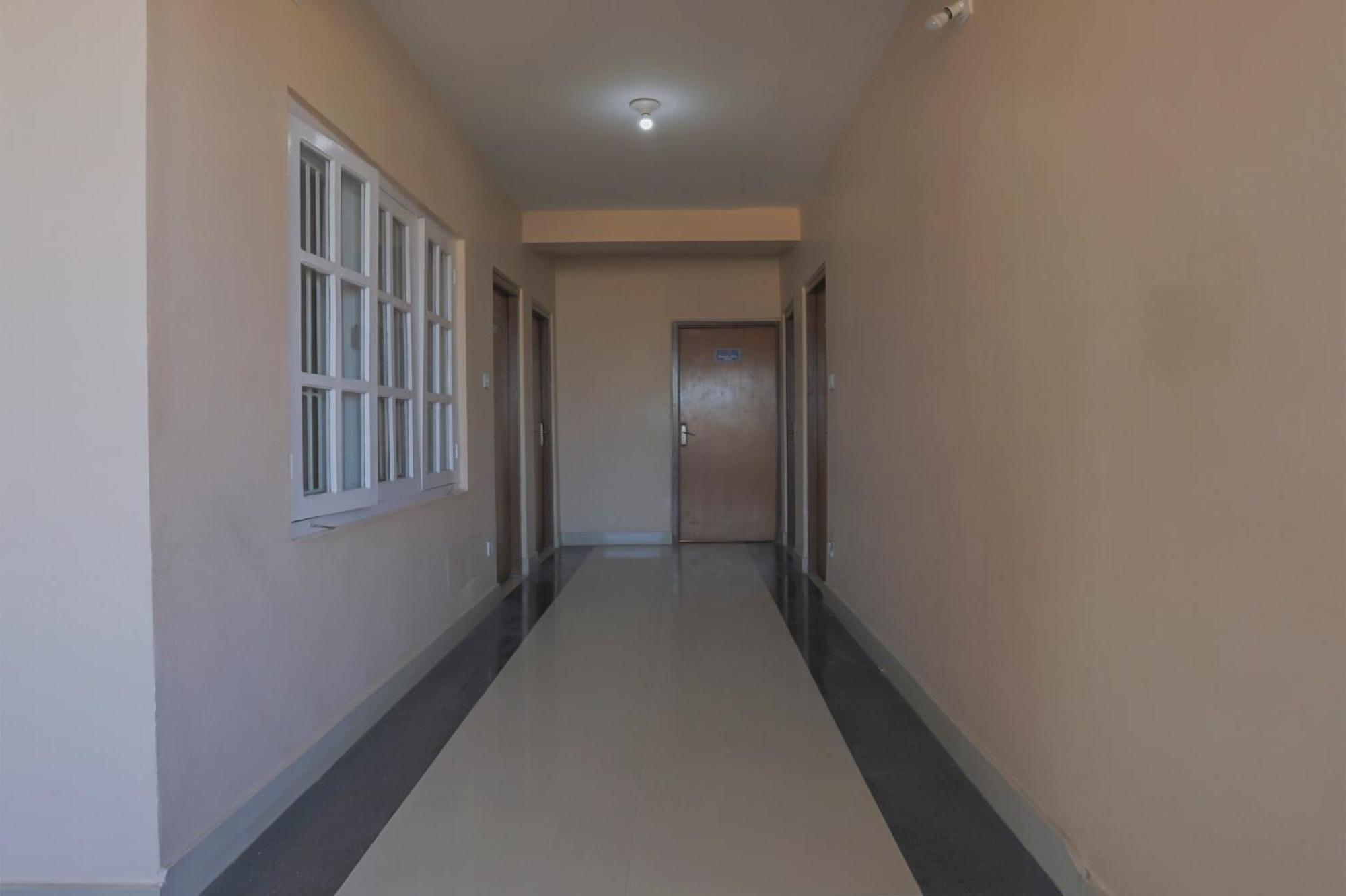 Oyo 789 Hotel Shivam Plaza Kathmandu Exterior photo