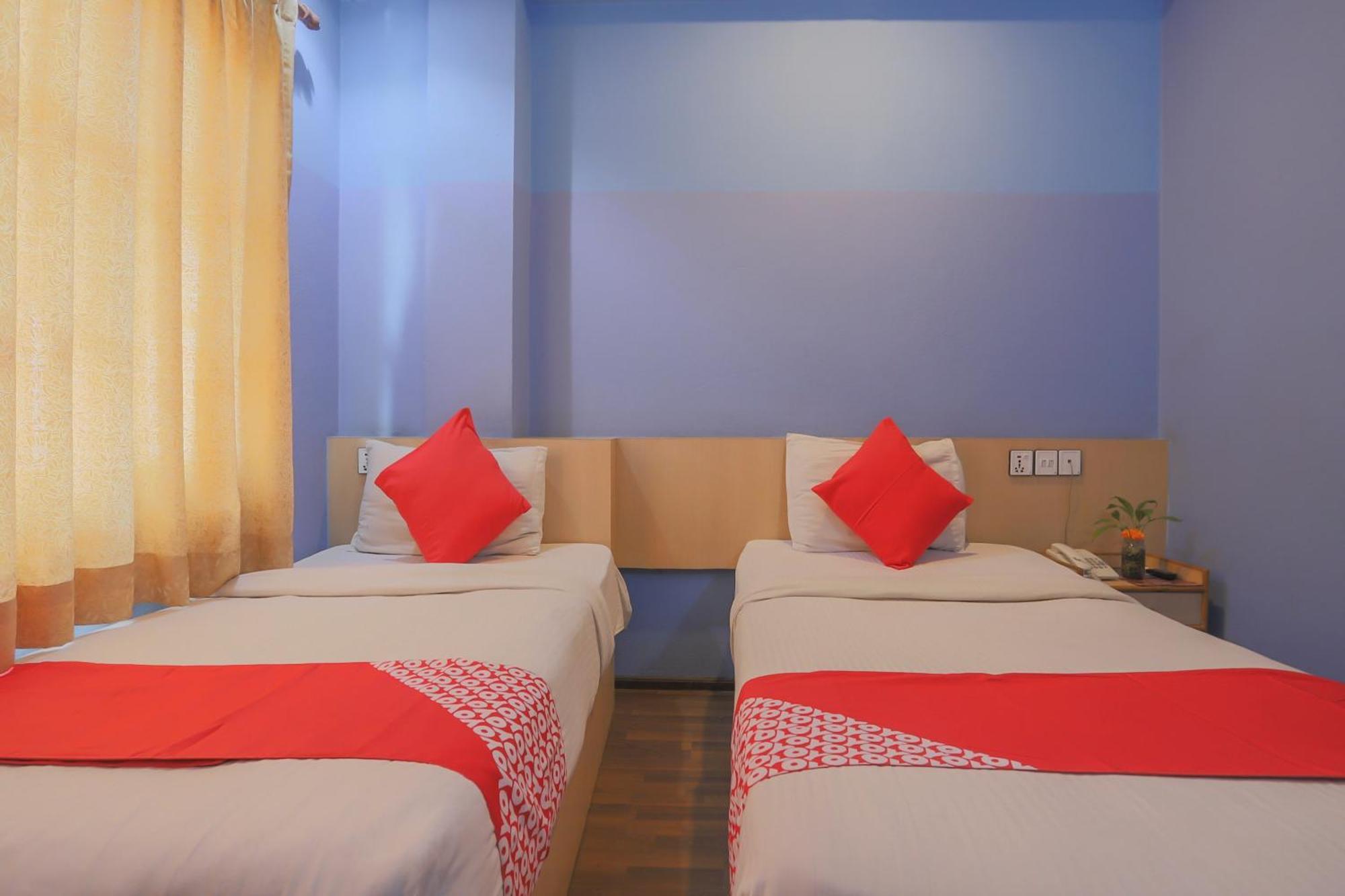 Oyo 789 Hotel Shivam Plaza Kathmandu Exterior photo